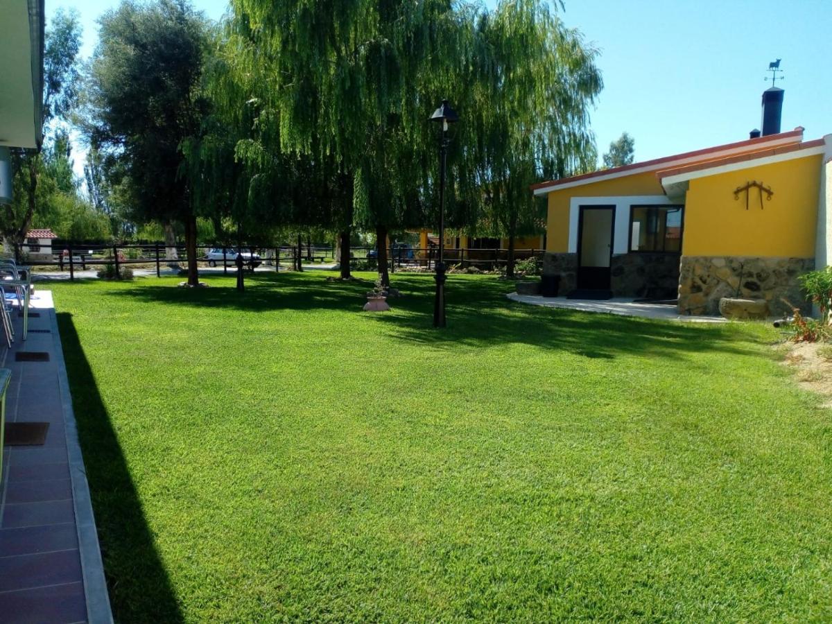 La Posada Hipica Rosalejo  Exterior foto